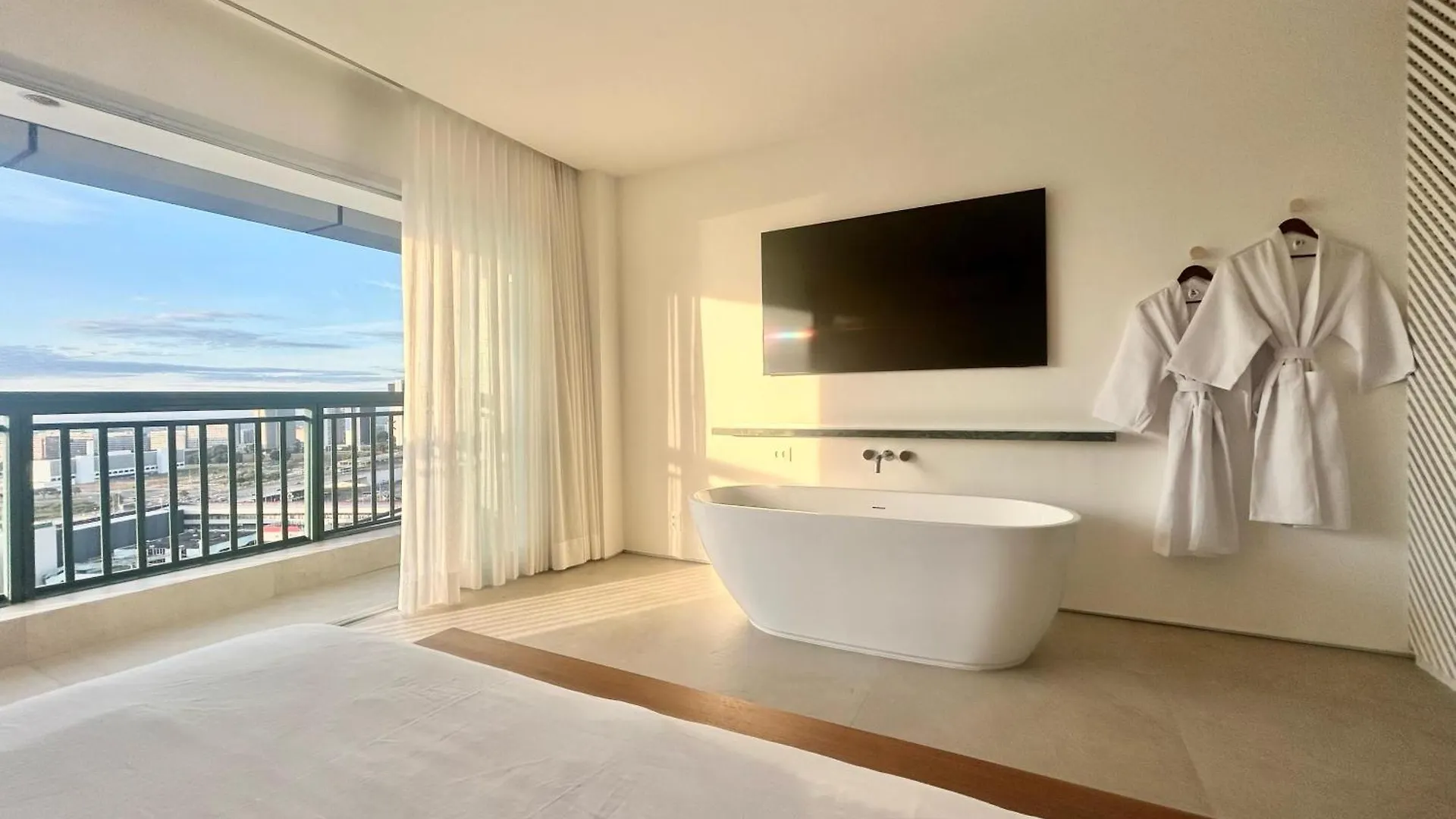 Conforto E Vista Panoramica Com Banheira Hotel Vision Tv Wifi Ar Cond E Cozinha Brazíliaváros